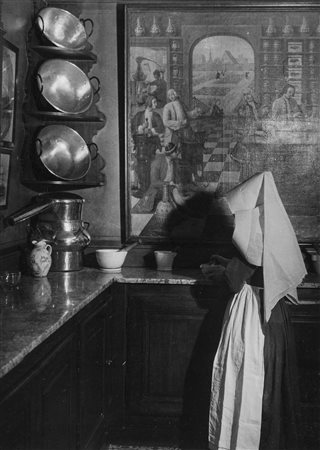 Gyula Halasz BRASSAI (1899-1994)  - Les Hospice de Beaune. La Pharmacie, 1951