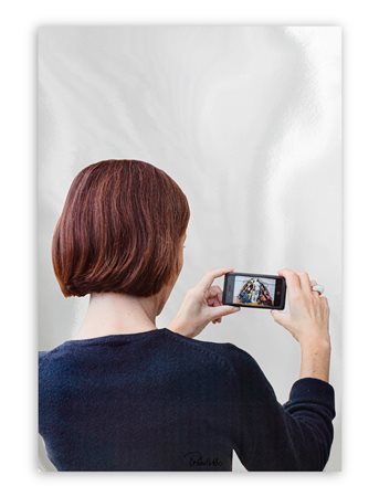 MICHELANGELO PISTOLETTO (1933) - Donna che fotografa la Venere degli stracci, 2015