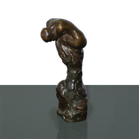 Scultura-sigillo Nudo di donna pudica prona su se stessa, France