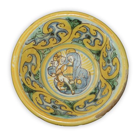 Ciotola in maiolica decorata con raffigurazione di Madonna e Bambino, Deruta, 17° secolo