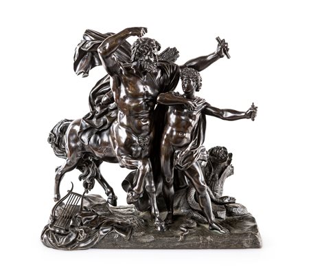 Il centauro Chirone e Achille bambino XIX secolo bronzo brunito cm 44x44x22...