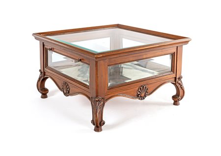 Tavolo basso a vetrina in legno cm 46x76x76 di impianto rettangolare con...