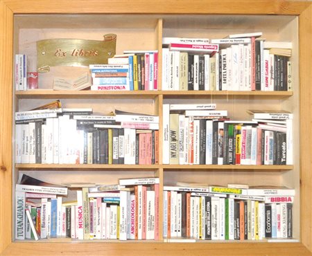 Miccini Eugenio Ex libris, 1989 Libreria in legno, cm. 35,5x44x11 firmato e...