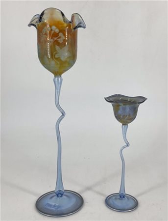 Karl Schmid Lotto composto da due calici in vetro soffiato trasparente color azz