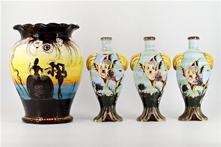 Marmaca Lotto composto da tre vasi in ceramica dipinti in policromia a paesaggio