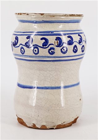 Manifattura del secolo XVIII-XIX. Albarello in maiolica dipinta in monocromo bl