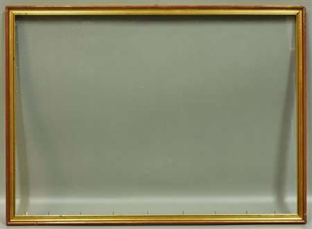 CORNICE IN LEGNO completa di vetro cm 53,5x74, luce cm 50x69 Lievi difetti