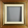 CORNICE IN LEGNO completa di vetro e passepartout cm 50x50, luce 26,5x26,5...