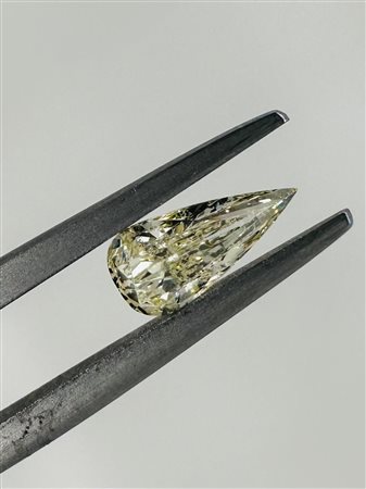 DIAMANTE 0,45 CT GIALLO - SI2 - INCISO AL LASER - BB40301-2-LC