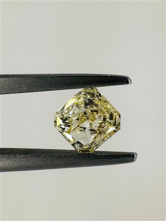 DIAMANTE 0,37 CT GIALLO - SI2 - BB40301-15