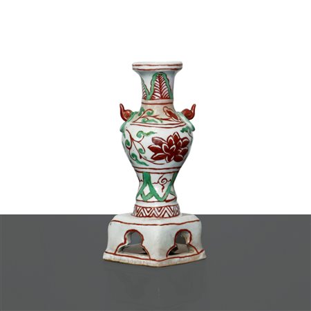 Piccolo vaso della dinastia Yuan