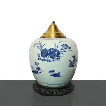 Vaso in porcellana cinese della Dinastia Qing, imperatore Qianlong, Nineteen° secolo