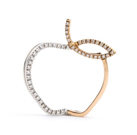 Pendente in oro e diamanti a forma di mela, impreziosito da n. 50 diamanti di...