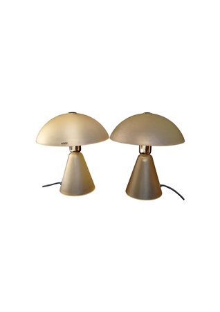 Coppia di lampade da tavolo in vetro satinato   