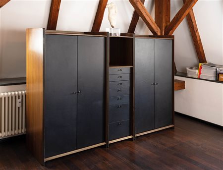 Afra & Tobia Scarpa Armadio con cassetti; Legno e pelle, h. 154 x 60 x 220...