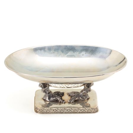  
Centrotavola in argento 
 