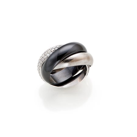 Cartier  
Anello trinity Cartier in oro, ceramica e diamanti  
 