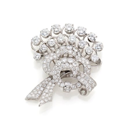  
Spilla in oro e diamanti 
 