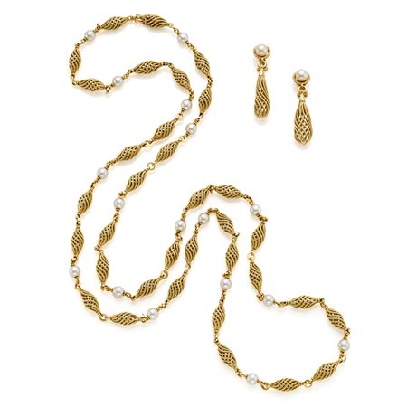  
Collana e orecchini Weingrill in oro e perle 
 