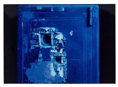 Cassaforte svaligiata (part.) - 76.400.000