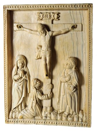Rilievo in avorio raffigurante la Crocifissione di Cristo Borgogna, XVI–XVII...
