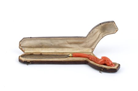 Maestranze di Torre del Greco Tagliacarte in corallo mediterraneo XIX secolo...