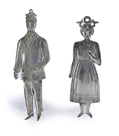 Due sagome in lamina d'argento “lui” e “lei” cm 21 e cm 22