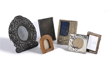 Sei cornici da tavolo diverse misure diverse