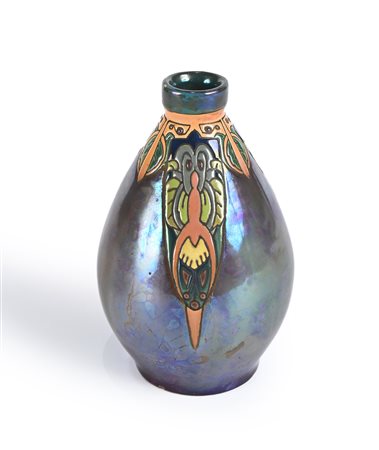 Vaso in ceramica a lustro, Montières les Amiens, Francia, inizi XX secolo...