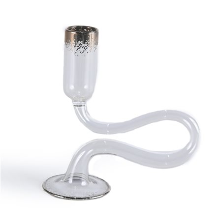 Bugia in vetro incolore “La Murrina” costituita da una canna curvilinea su...