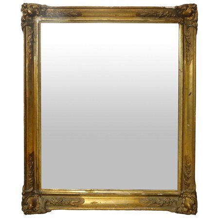 Specchiera rettangolare in legno dorato con applicazione agli angoli in pastiglia, 19° Secolo