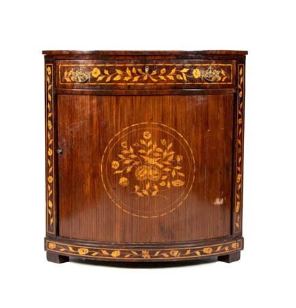 Angoliera intarsiata olandese in mogano e legni di frutto XIX secolo Altezza...