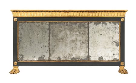 Caminiera italiana Impero in legno di noce XIX secolo Altezza x larghezza:...