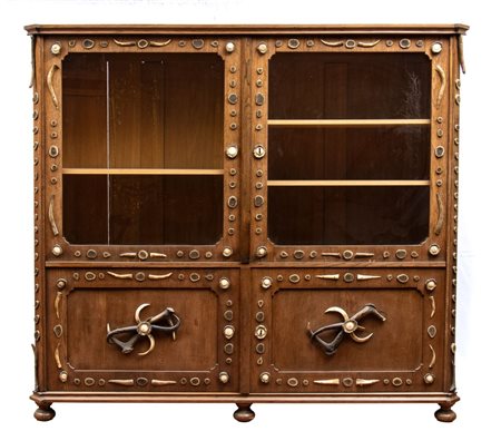 Credenza Foresta Nera tedesca con corna cervo XX secolo Altezza x larghezza x...