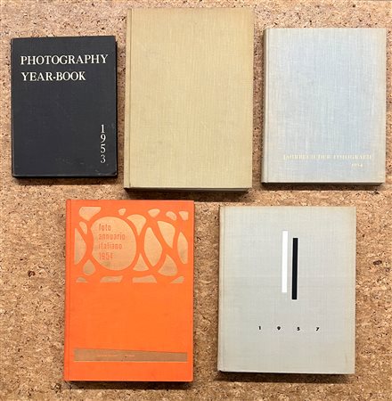 ANNUARI DI FOTOGRAFIA - Lotto unico di 5 annuari