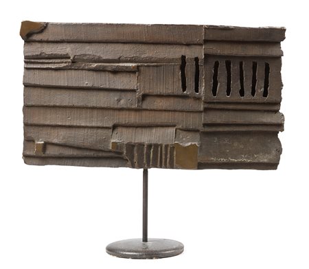 Kengiro Azuma (Yamagata, 1926 - Milano, 2016) MU S 63 Scultura in bronzo cm....