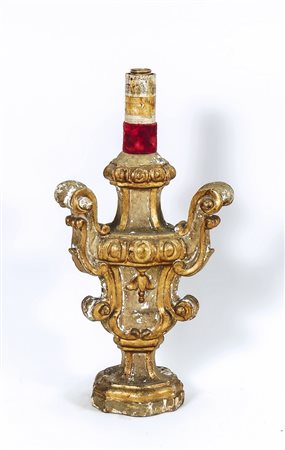 PORTAPALMETTA IN LEGNO INTAGLIATO E DORATO - GILTWOOD PORTAPALMETTA CONVERTED...