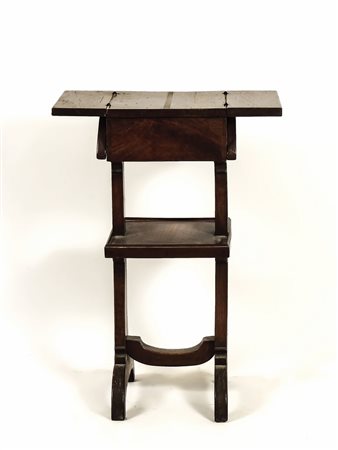 TAVOLINO DA LAVORO A BANDELLE IN NOCE - WALNUT DROP-LEAF TABLE due ripiani...