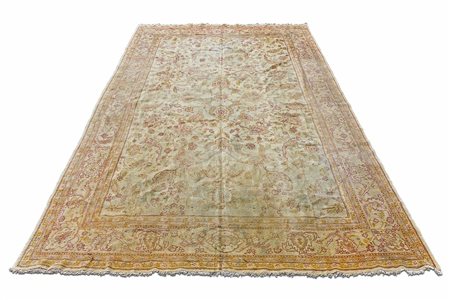 TAPPETO DISEGNO SARUK - SARUK MOTIF CARPET fondo marrone chiaro, campo a...
