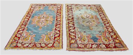 COPPIA DI TAPPETI PERSIANI - PAIR OF PERSIAN RUGS fondo turchese, campo a...