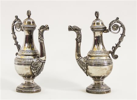 COPPIA DI PICCOLE AMPOLLE LITURGICHE IN ARGENTO - PAIR OF SILVER LITURGICAL...