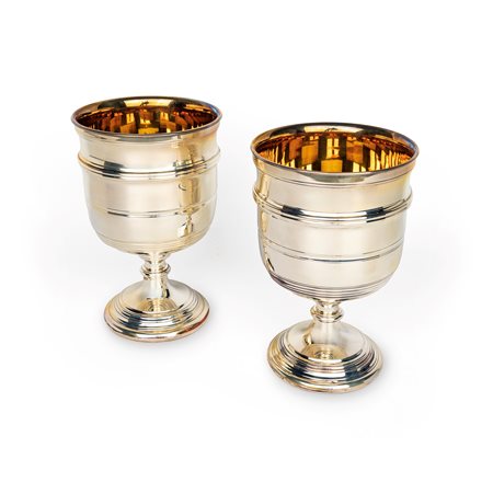 Coppia di coppe in argento sterling, Bulgari, Italia, XX secolo...