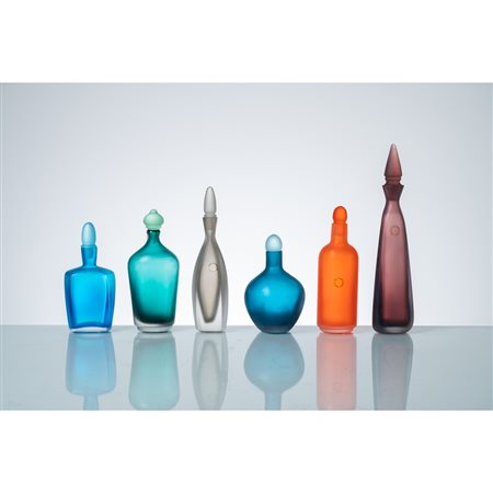 PAOLO VENINI, Sei bottiglie della serie "Incisi" in vetro