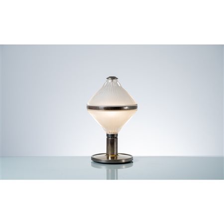 B.B.P.R., Lampada da tavolo modello “Polinnia”