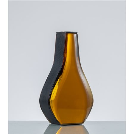 MAX INGRAND, Vaso della serie “2122”