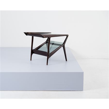 ICO PARISI, Tavolo portariviste