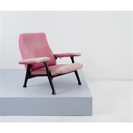 ROBERTO MENGHI, Poltrona modello “Hall”