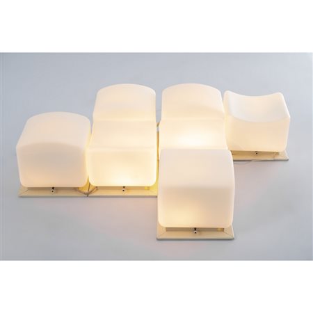 CLAUDIO SALOCCHI, Sette moduli luminosi modello “Onda”