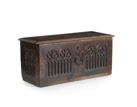 MOBILE DEL XVII SECOLO CASSAPANCA GOTICA IN NOCE, XVII SECOLO, fronte e...