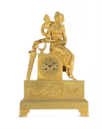 ANONIMO FRANCESE XIX SECOLO PENDOLA DA TAVOLO IMPERO IN BRONZO DORATO, INIZIO...